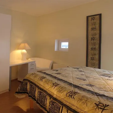 Wilde Guest Tigutorn *